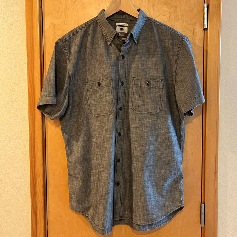 Old Navy Slim Fit Short Sleeve Button Down Shirt Large Gray Chambray Workwear